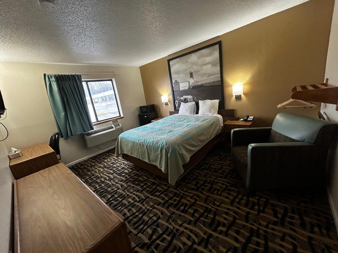 Oyo West Point Inn エクステリア 写真